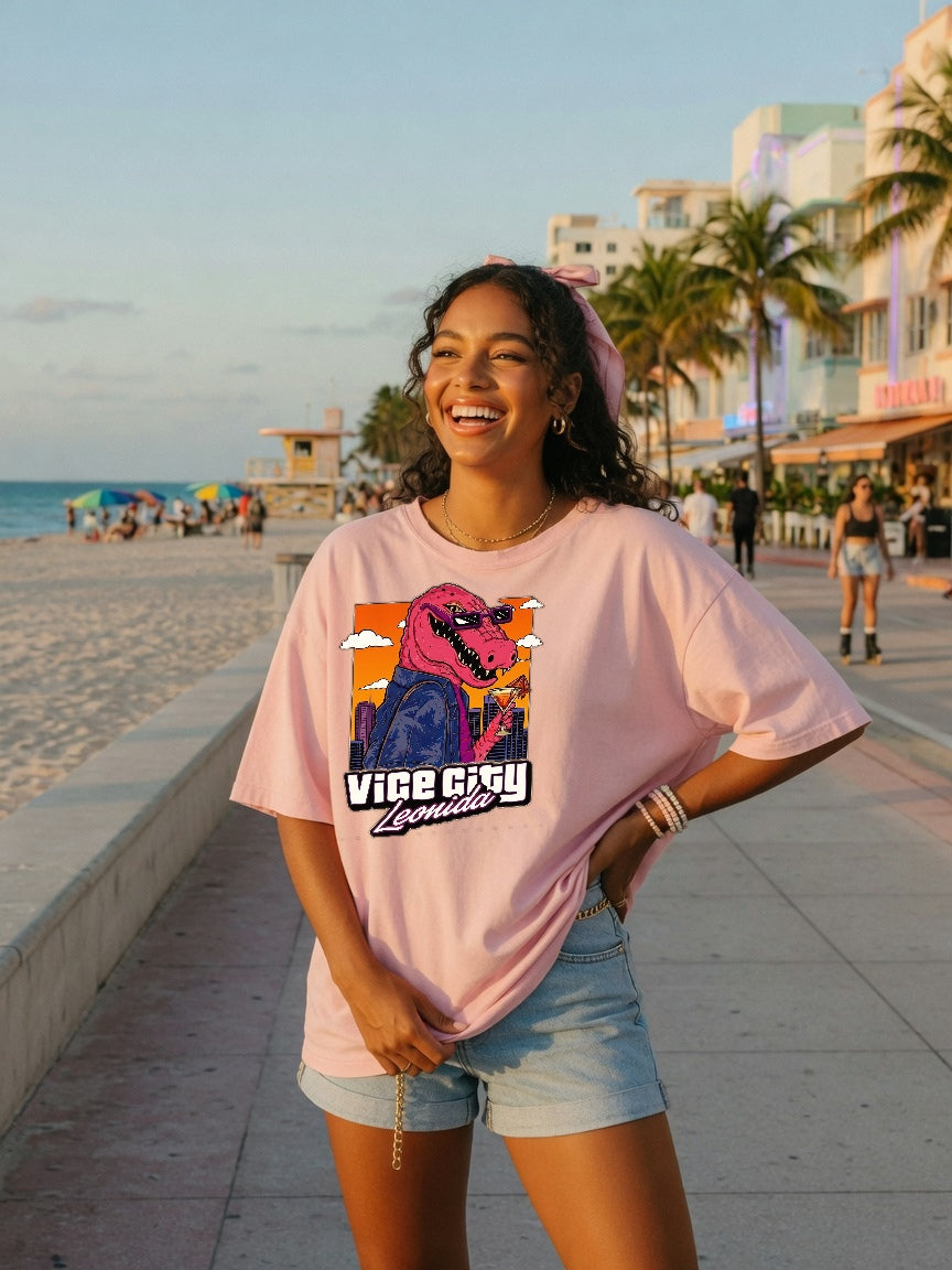 Vice Leonida Gator Tee - Blossom - model